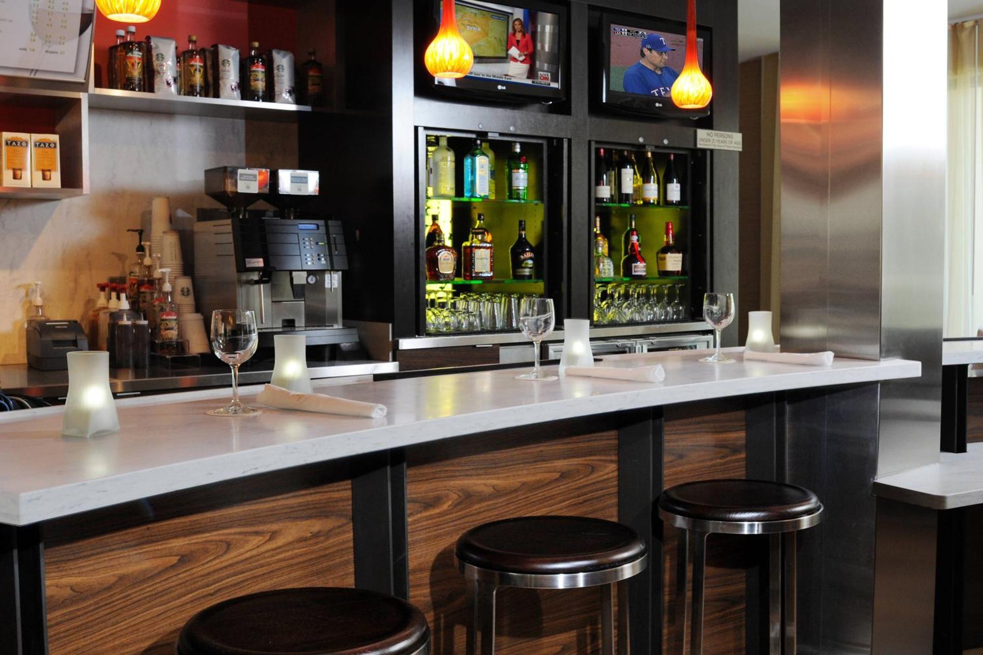 Courtyard By Marriott Oklahoma City Airport Esterno foto