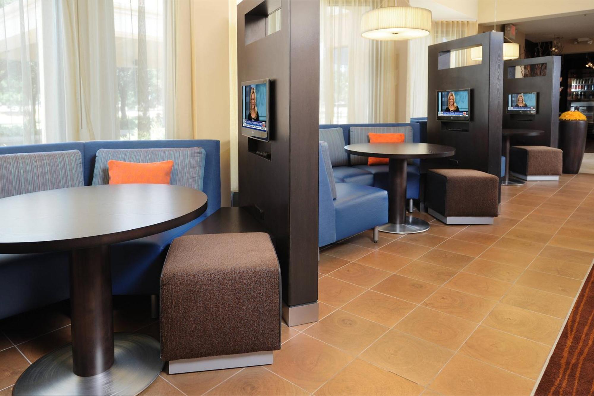 Courtyard By Marriott Oklahoma City Airport Esterno foto