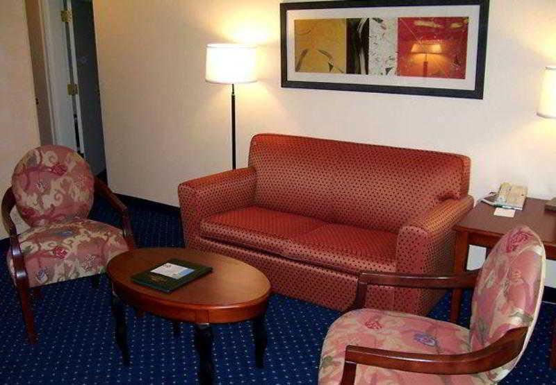 Courtyard By Marriott Oklahoma City Airport Esterno foto